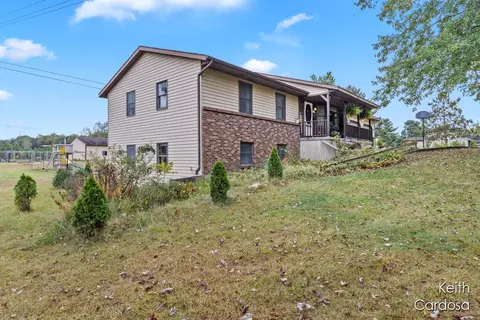 4365 24th St, Dorr, MI 49323 photo 2