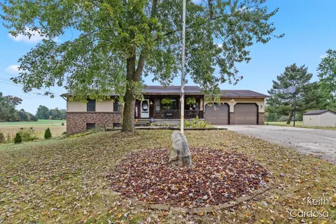 4365 24th St, Dorr, MI 49323