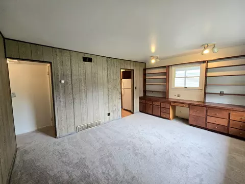 321 Spring St, Saline, MI 48176 photo 8