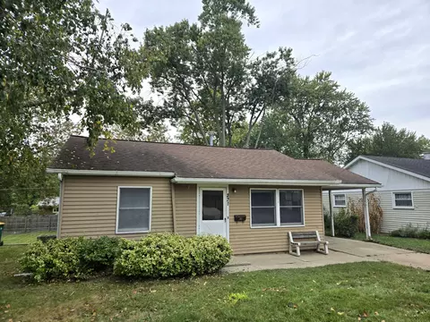 321 Spring St, Saline, MI 48176
