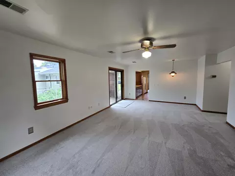321 Spring St, Saline, MI 48176 photo 4