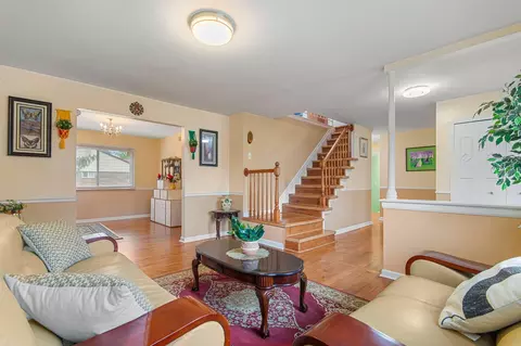 6805 Woonsocket St, Canton, MI 48187 photo 6
