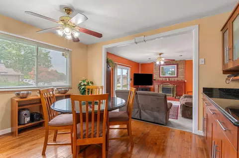 6805 Woonsocket St, Canton, MI 48187 photo 14