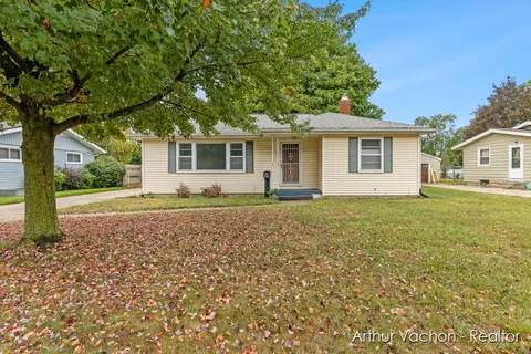 2645 De Hoop Ave SW, Wyoming, MI 49509