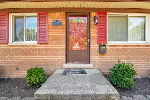 19438 Heckman St, Clinton Twp, MI 48035
