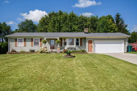 12897 3rd Ave NW, Grand Rapids, MI 49544