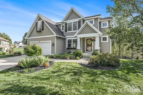 1906 Planters Row Dr SW, Byron Center, MI 49315