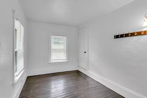321 Carr St, Jackson, MI 49201 photo 22