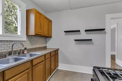 321 Carr St, Jackson, MI 49201 photo 15