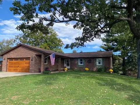 21 Friendship Ln, Marshall, MI 49068