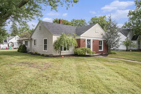159 E 34th St, Holland, MI 49423