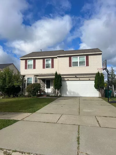 7430 Hogan Dr, Ypsilanti, MI 48197