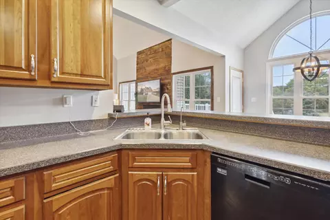714 Obrien Rd, Jackson, MI 49201 photo 16