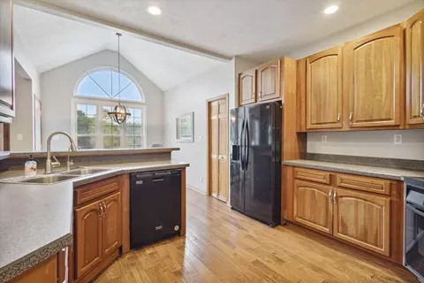 714 Obrien Rd, Jackson, MI 49201 photo 18
