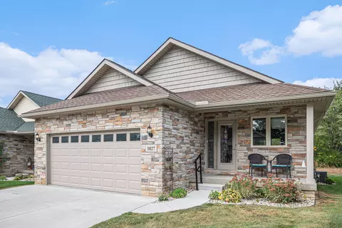 1027 Preservation Dr, Tecumseh, MI 49286