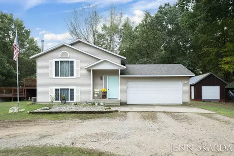 7010 Grosvenor St NE, Sand Lake, MI 49343