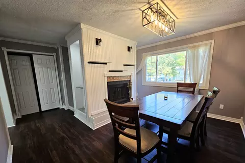 68 Hickory Nut Ln, Springfield, MI 49037 photo 3