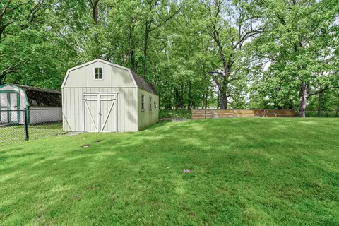 15233 Walters Dr, Marshall, MI 49068 photo 33