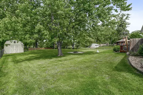 15233 Walters Dr, Marshall, MI 49068 photo 30