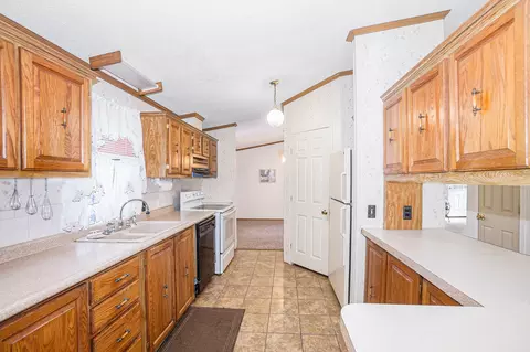 2437 E Monroe St, White Cloud, MI 49349 photo 17
