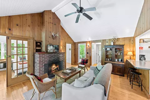 13604 Pine Dr, Harbert, MI 49115 photo 9