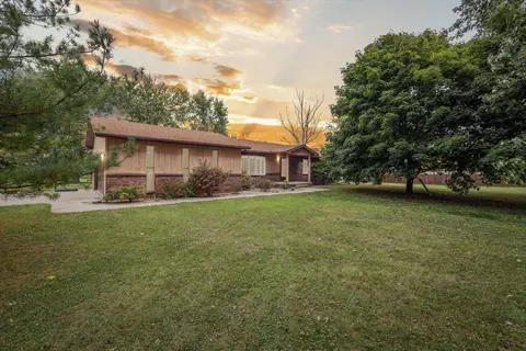 4715 South St, Newport, MI 48166