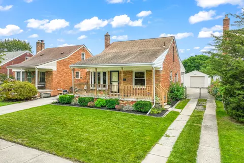 9645 Becker Ave, Allen Park, MI 48101