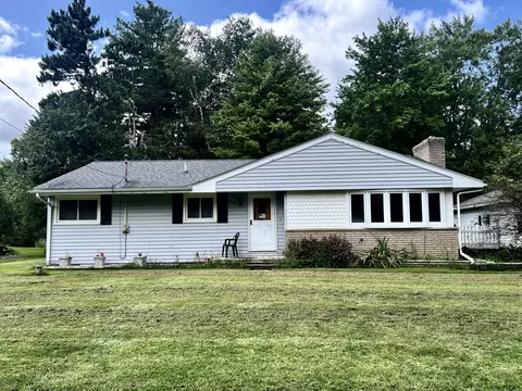 314 Pershing Ave, Jackson, MI 49203