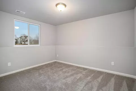 112 St Clair Cir, Brooklyn, MI 49230 photo 12