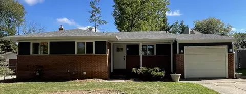1798 Carlton Ave NE, Grand Rapids, MI 49505