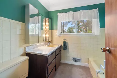 2001 Henry Rd, Jackson, MI 49201 photo 24