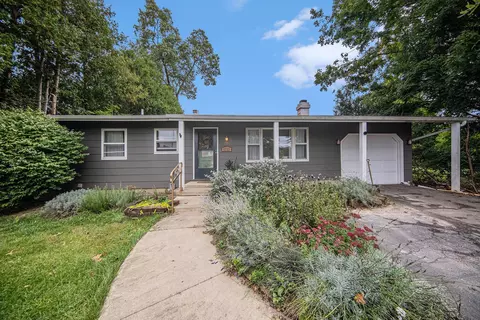 1111 S Wisner St, Jackson, MI 49203 photo 2