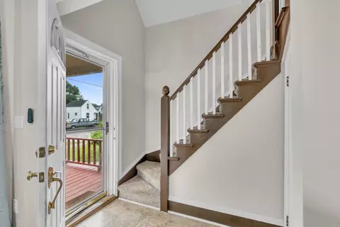 1008 Backus St, Jackson, MI 49202 photo 5