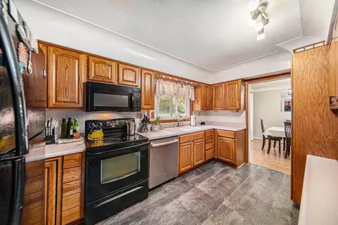 2525 Kibby Rd, Jackson, MI 49203 photo 9
