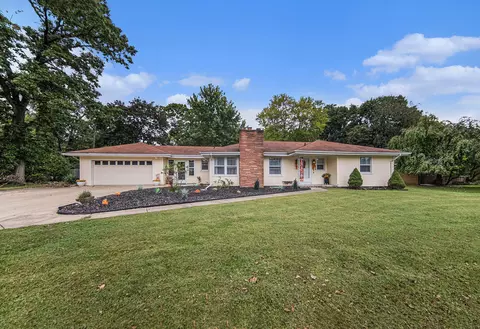 2525 Kibby Rd, Jackson, MI 49203