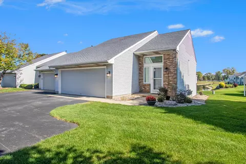 1173 Fairfield Dr, Hudsonville, MI 49426