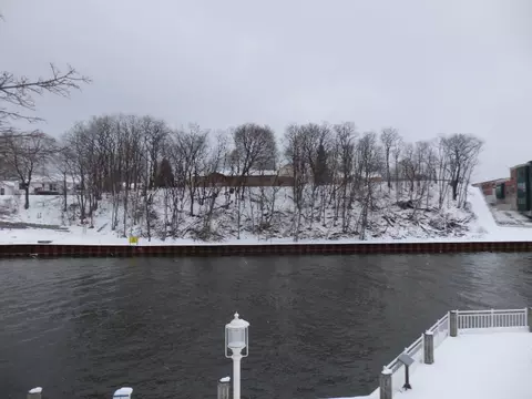 Sixth Ave, Manistee, MI 49660 photo 12