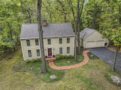 3167 N Wagner Rd, Ann Arbor, MI 48103