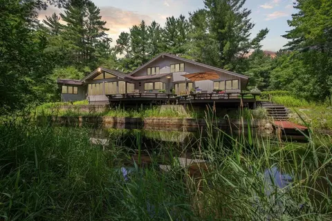 6347 Cypress Ave, Newaygo, MI 49337