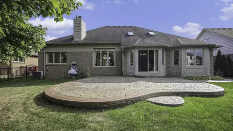 21629 Carleton Place Dr, Macomb, MI 48044 photo 25