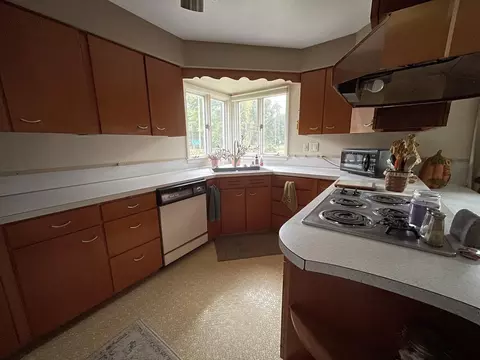 3442 Brooklyn Rd, Jackson, MI 49203 photo 6
