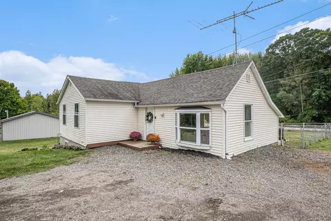 965 N Newaygo Rd, Bailey, MI 49303 photo 2
