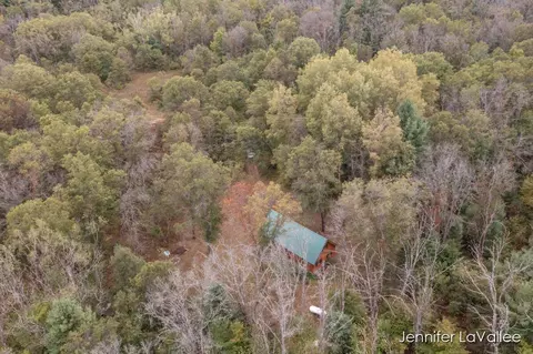 3661 E Gustafson Trl, White Cloud, MI 49349 photo 22