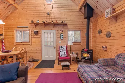 3661 E Gustafson Trl, White Cloud, MI 49349 photo 9