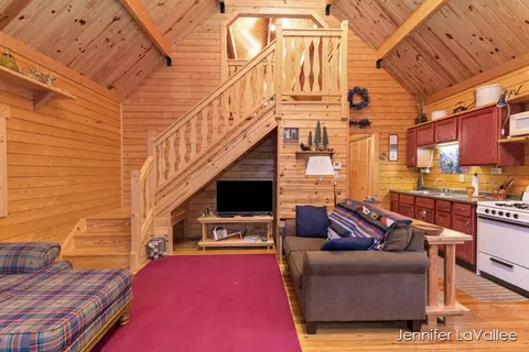 3661 E Gustafson Trl, White Cloud, MI 49349 photo 7