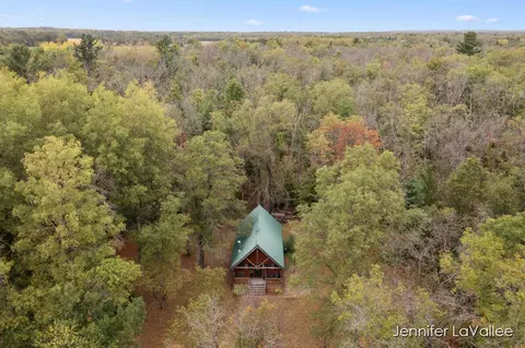 3661 E Gustafson Trl, White Cloud, MI 49349 photo 21