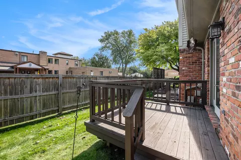 38 Maplegrove Grv, Clawson, MI 48017 photo 14