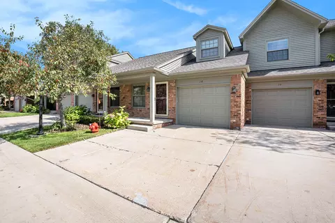 38 Maplegrove Grv, Clawson, MI 48017