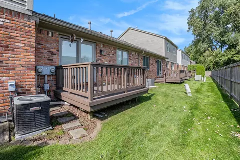 38 Maplegrove Grv, Clawson, MI 48017 photo 15
