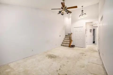38 Maplegrove Grv, Clawson, MI 48017 photo 4